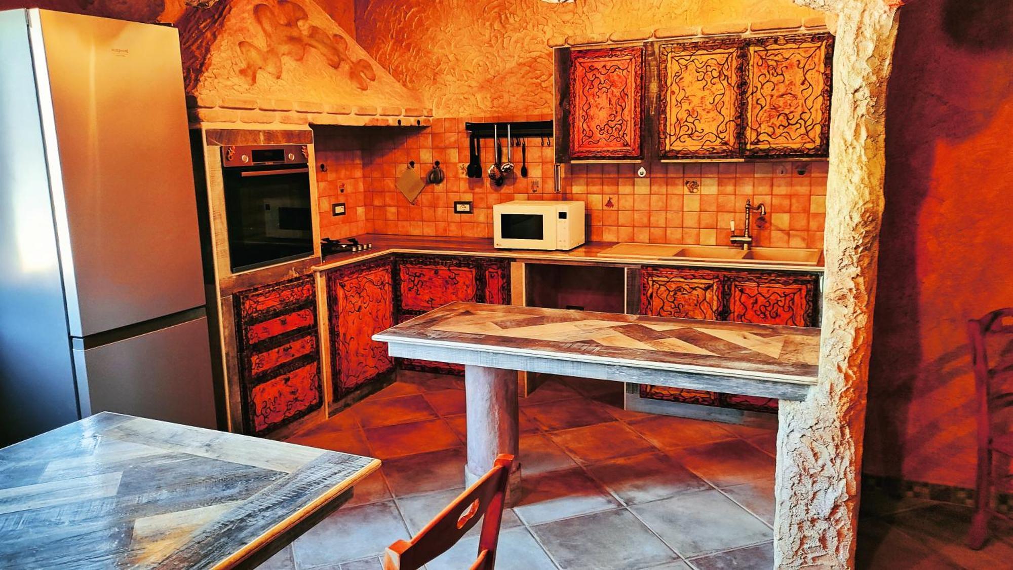 טאולאדה Casa Gaudi - House & Rooms מראה חיצוני תמונה