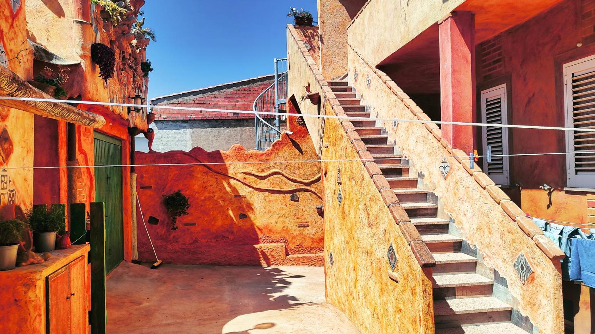 טאולאדה Casa Gaudi - House & Rooms מראה חיצוני תמונה