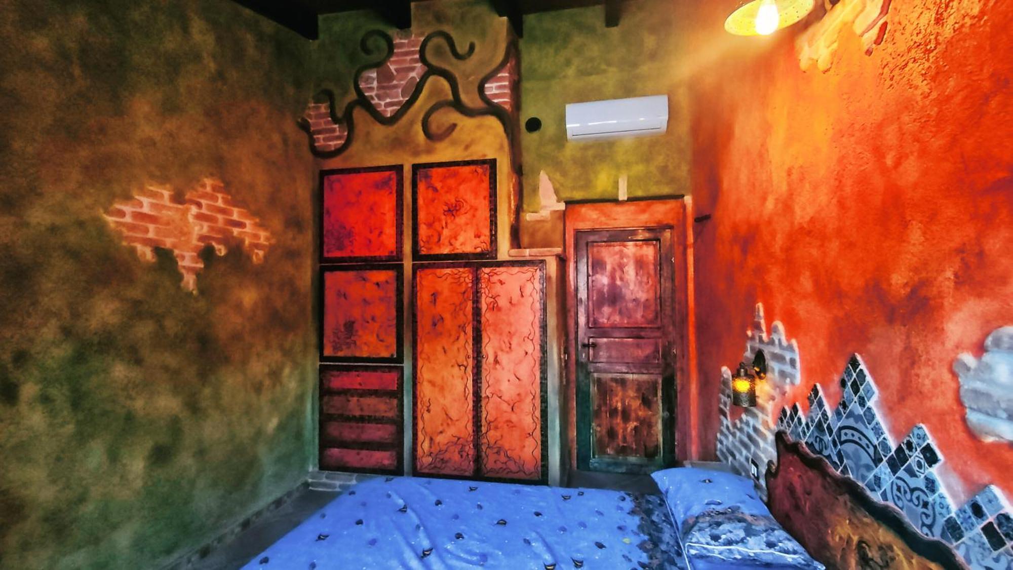 טאולאדה Casa Gaudi - House & Rooms מראה חיצוני תמונה