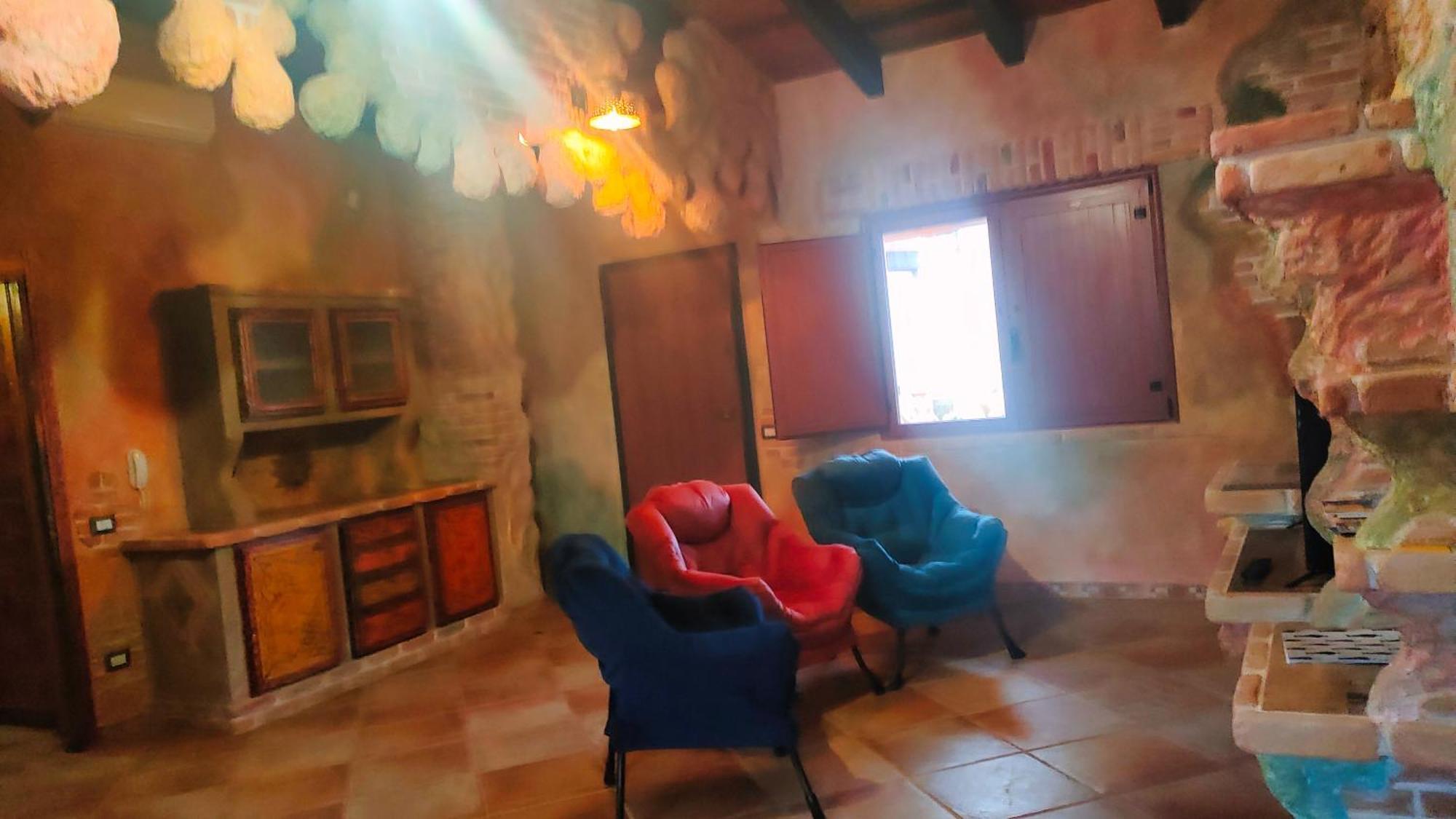 טאולאדה Casa Gaudi - House & Rooms מראה חיצוני תמונה